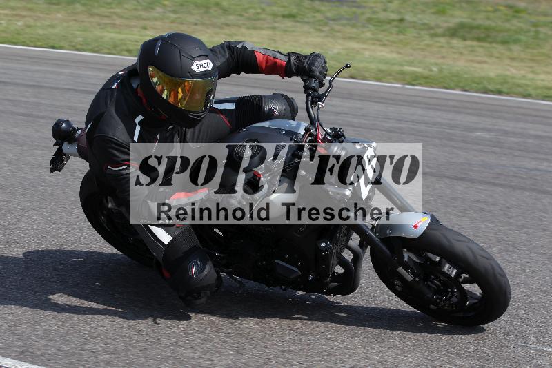 /Archiv-2022/12 22.04.2022 Discover the Bike ADR/Race 3/28